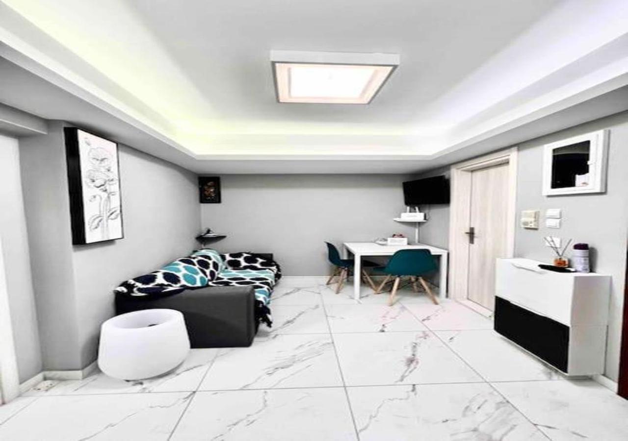Apartamento Cozy Apart In Heart Of Athens/Panathenaic Stadium Exterior foto